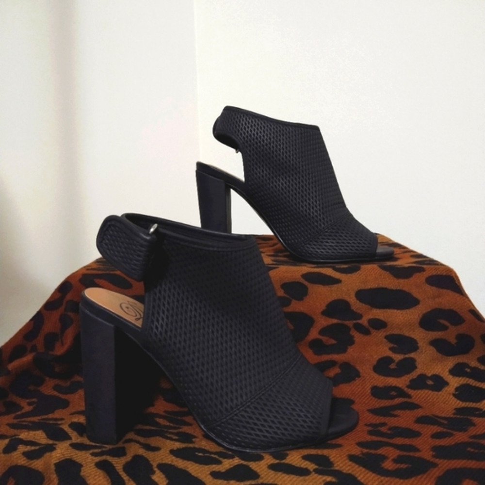 Peep Toe Block Heels - Picture 3 of 11